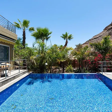 Los Jardines Del Cura Apartment *